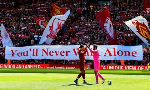 Tiết lộ: ‘’Người đặc biệt’’ của Alisson Becker ở Anfield