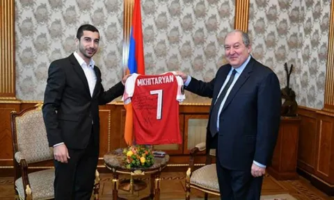 Vì 1 lý do bất ngờ, sao Arsenal được tổng thống Armenia "triệu hồi" cấp tốc