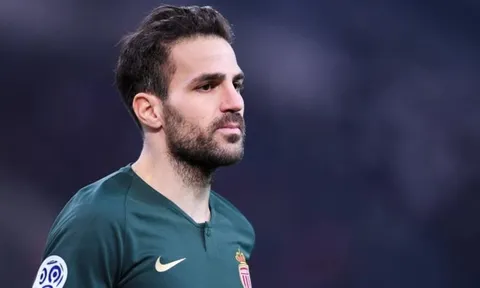 "Tôi phải rời Chelsea vì cậu ta là con cưng của Sarri"