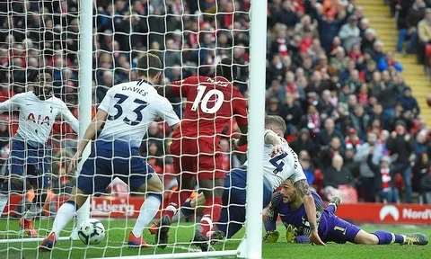 Góc Tottenham: Coi chứng mất cả chì lẫn chài