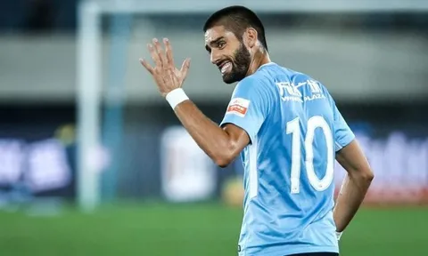 Trong cơn túng quẫn, AC Milan sang Trung Quốc săn tiền đạo