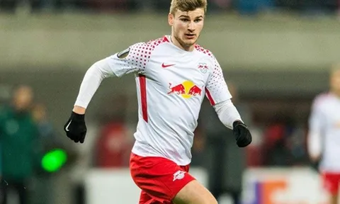 Trụ cột bị Bayern dòm ngó, Leipzig đáp trả gay gắt