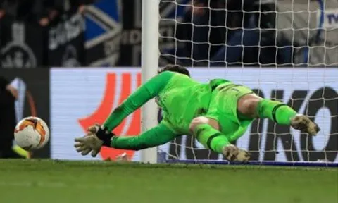 TRỰC TIẾP Chelsea 1-1 Frankfurt (Penalty 4-3) Hoan hô người hùng Kepa (KT)