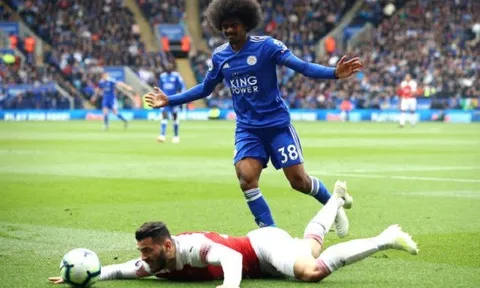 TRỰC TIẾP Leicester 3-0 Arsenal: Cú đúp cho Vardy (KẾT THÚC)