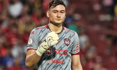 Văn Lâm "gánh tạ", Muangthong United vẫn xếp áp chót Thai League