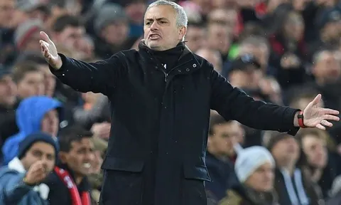 Trước tin đồn đến Đức, Mourinho lên tiếng chốt tương lai của bản thân