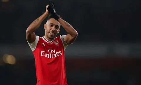 Từ bỏ Aubameyang, Barca lên đường chiêu mộ "sát thủ 60 triệu euro"