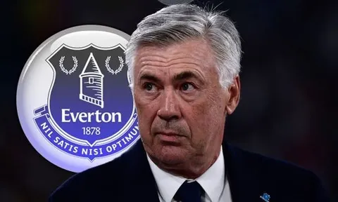 Từ ngày Ancelotti đến, vùng Merseyside đã "nhuộm" cả nước Anh