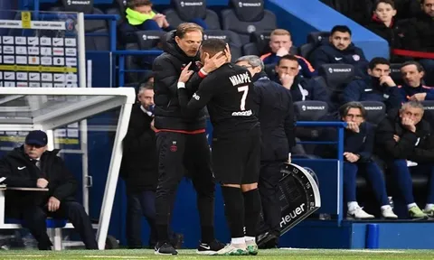 Tuchel chính thức phá vỡ im lặng về thái độ xấc xược của Mbappe