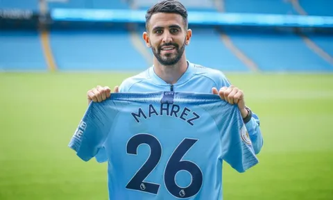 Từng được Pep xin lỗi, nhưng Mahrez vẫn muốn đi