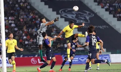U22 Campuchia gây địa chấn khi quật ngã U22 Malaysia