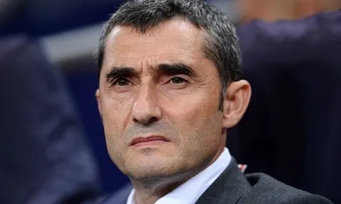 Valverde sẽ sử dụng đội hình nào trước trận siêu kinh điển?