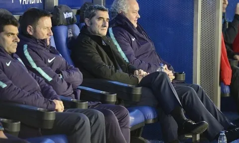 Valverde: "Tôi muốn cậu ấy có lợi thế trong cuộc đua Chiếc giày vàng"