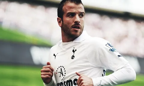'Tôi được Tottenham ngỏ lời 1 tiếng rưỡi trước khi TTCN đóng cửa'