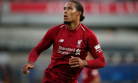 Big Sam loại Van Dijk khỏi cuộc đua Cầu thủ xuất sắc nhất Premier League
