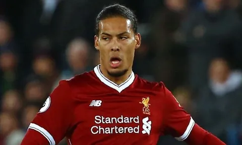 Van Dijk: "Có 1 nỗi sợ hãi xuất hiện khi tôi đọc báo"
