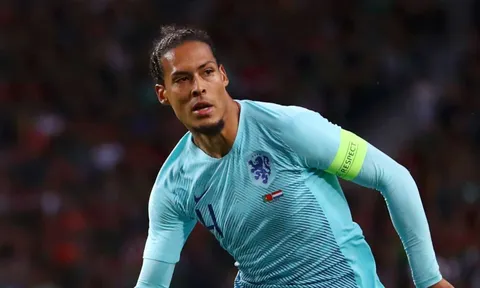 Van Dijk nói gì sau thất bại trước Ronaldo