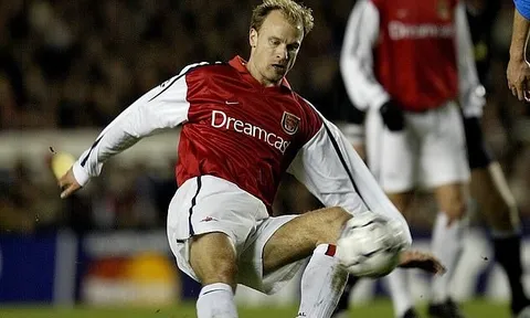 Vì làm điều lỡ dại, Arsenal bị Bayer Leverkusen châm biếm