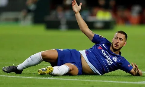 Vì Sarri, Hazard vẫn chưa thể rời Chelsea