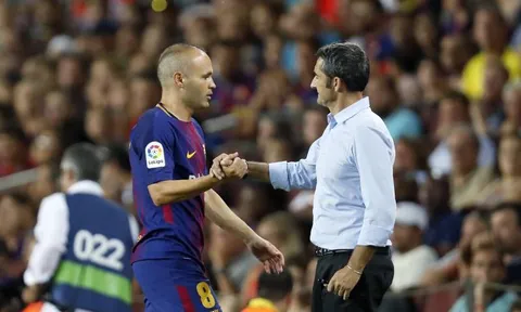 Vì Valverde, Iniesta quay lưng chỉ trích thượng tầng Barcelona