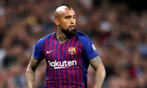 Chuẩn bị cho tương lai, Barca gia hạn với "siêu máy quét"