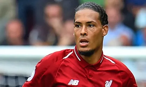 Nếu không thể giành danh hiệu, Van Dijk có rời Liverpool?