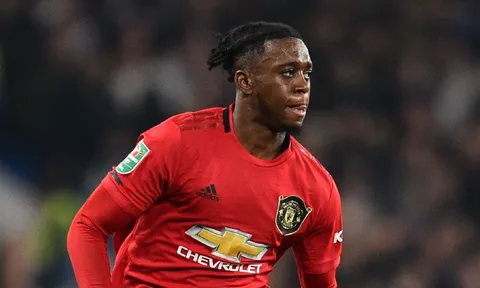 Wan-Bissaka bị bỏ xa ở thống kê tắc bóng