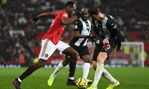Sự thật về bức ảnh Pogba nhảy nhót vui vẻ dù chấn thương