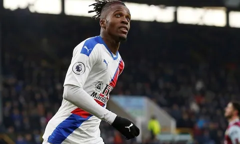 Vì một lý do, Chelsea bất ngờ "làm trùm" trong thương vụ Zaha