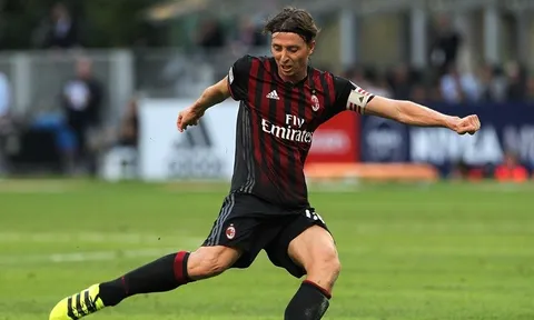 Xác nhận: 3 ngôi sao sẽ rời AC Milan vào hè này