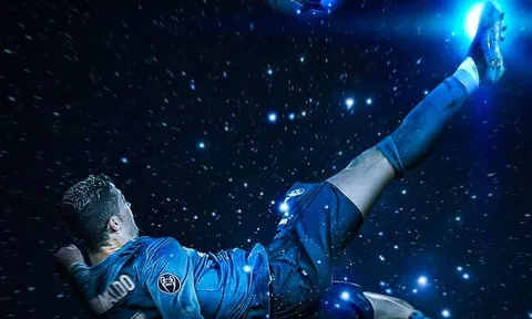 Xe đạp chổng ngược của cựu sao Liverpool đẹp hơn siêu phẩm từ Bale và Ronaldo