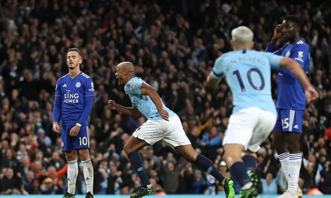 Xin lỗi Liverpool! Định mệnh chọn Man City, và Kompany là nhân chứng