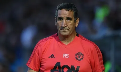 XONG! Đại cải tổ, Man United xuống tay 'trảm' nạn nhân đầu tiên