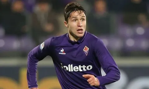 XONG! Fiorentina khẳng định tương lai của Chiesa, Juventus thêm buồn