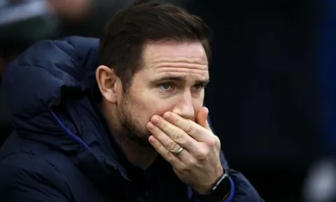 XONG! Hòa như thua, Lampard nói thẳng phi vụ trao đổi 'bom tấn' 80 triệu