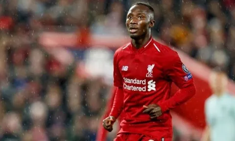 XONG! Liverpool đón tin buồn trước đại chiến Tottenham
