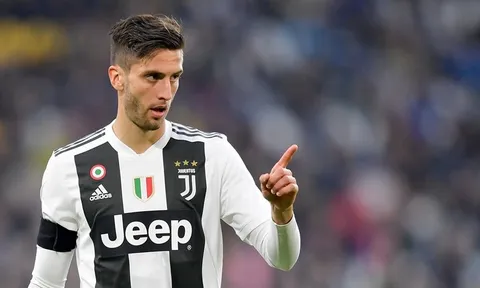 XONG! Sao Juventus phũ phàng từ chối Atletico Madrid