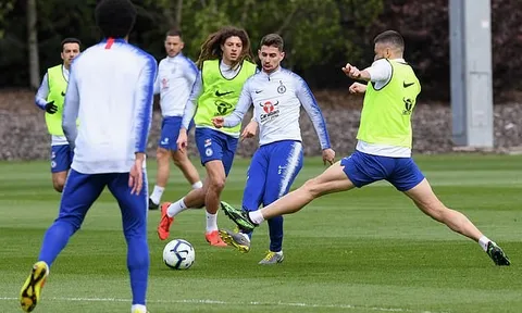 Đối đầu một MU đang rối bời, dàn sao Chelsea vẫn thể hiển bộ mặt 'khó ở'