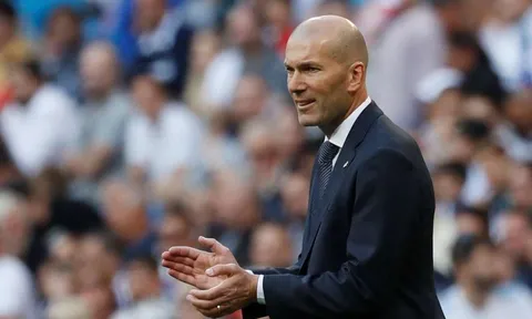 Zidane: "Cậu ấy là bất khả xâm phạm tại Real Madrid"