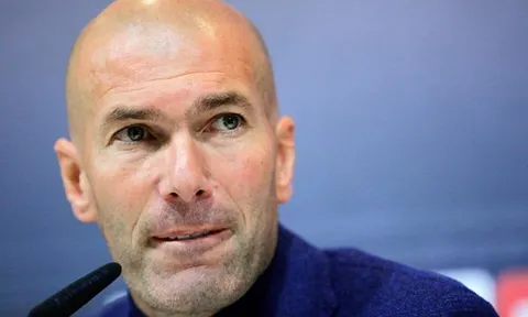 Zidane "gieo sầu" cho M.U trong thương vụ "siêu trung vệ" 100 triệu