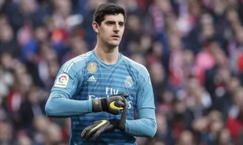 Zidane ra chỉ thị, cơ hội "cứu vãn" sự nghiệp của Courtois đây rồi
