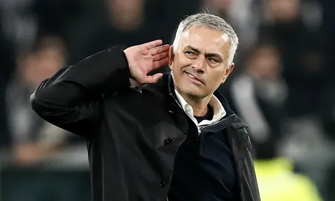 Vì một cái tên, Mourinho bị cầu thủ và đội ngũ trợ lý chất vấn