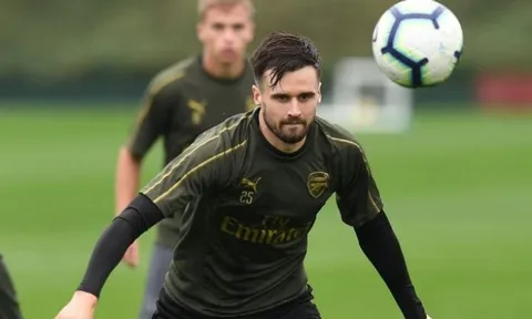 Đấu Blackpool, Emery trao cơ hội trở lại sau 700 ngày cho hậu vệ phải