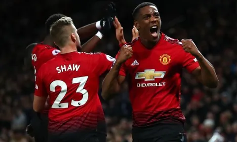 Muốn tập thể đồng lòng, Man United cần một... CHO