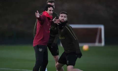 Mustafi tiết lộ 'điều lớn nhất' Emery đã làm tại Arsenal