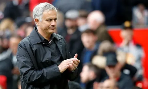 Hé lộ sốc về ngày chia tay đáng xấu hổ của Man Utd với HLV Mourinho