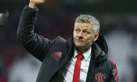 4 lý do M.U đang cân nhắc bổ nhiệm Solskjaer dài hạn: Sir Alex và hơn thế