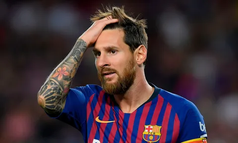 Sốc! Pele đích thân khẳng định Messi thua xa bản thân