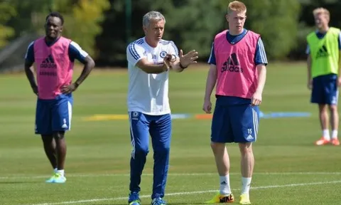 De Bruyne lên tiếng về quãng thời gian khó khăn với Mourinho ở Chelsea