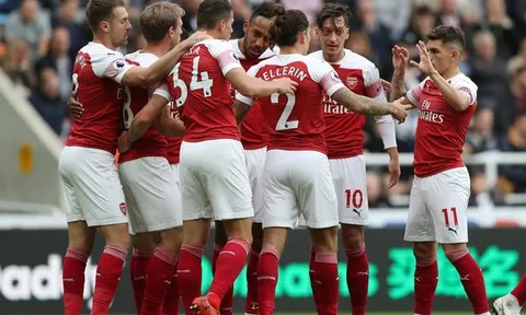 Fan Arsenal đồng loạt khen ngợi quyết định sáng suốt của HLV Unai Emery